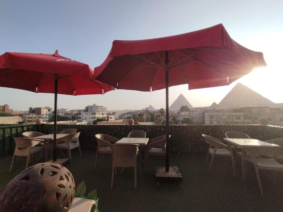 Fantastic Pyramids View 4*